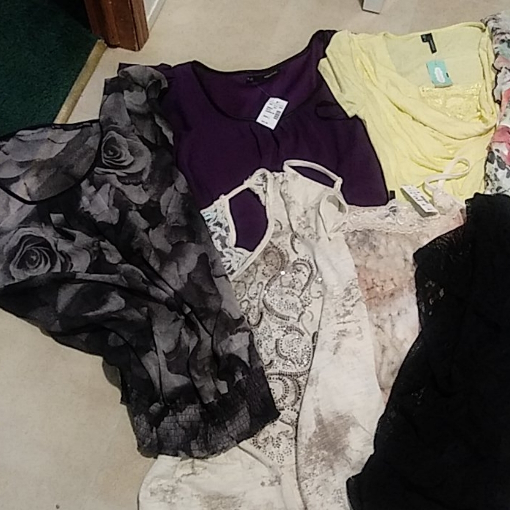 Huge Maurices top bundle